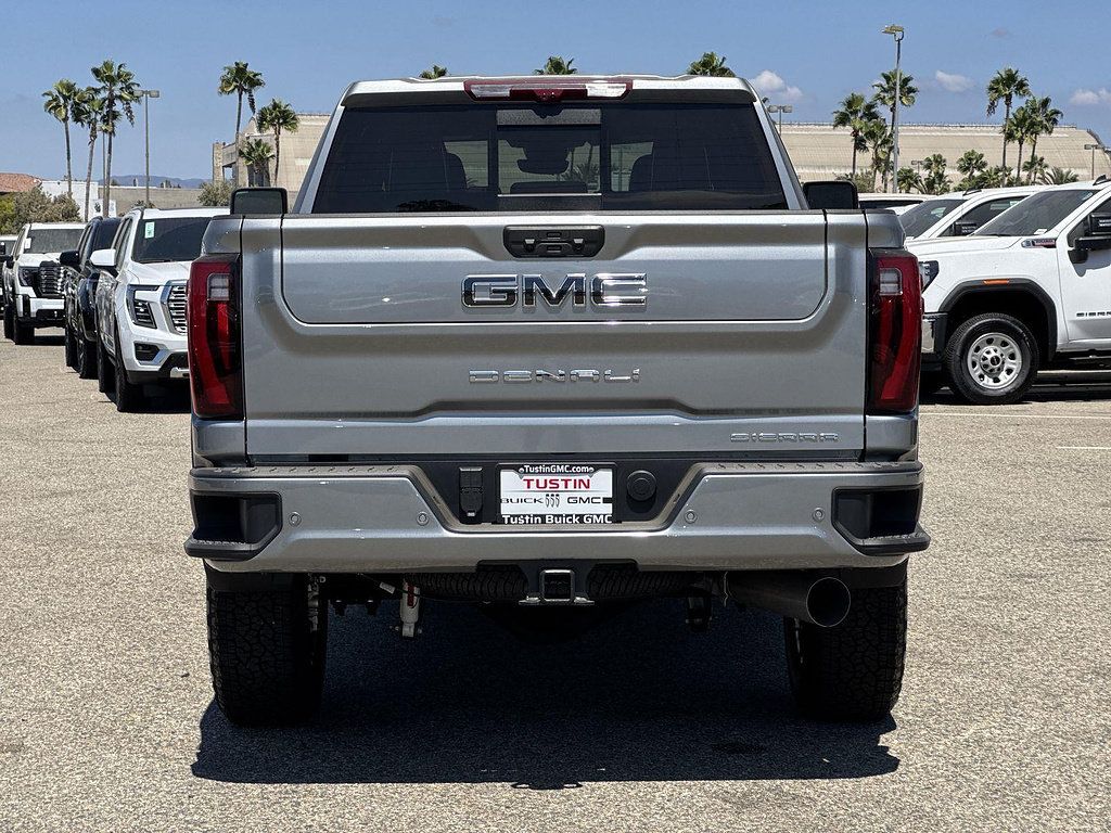 New 2026 GMC Sierra 2500 Denali Ultimate w/ Max Trailering Package AWD/4WD image 4