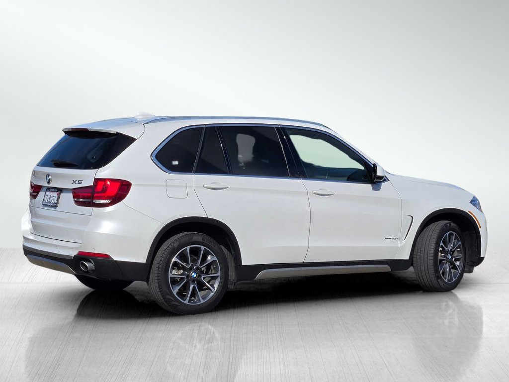 Used 2017 BMW X5 xDrive35i AWD/4WD image 8
