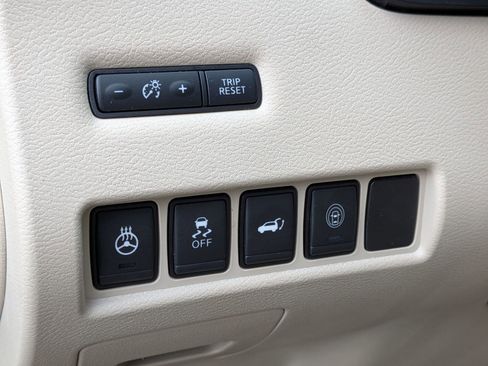Used 2019 Nissan Murano SL w/ SL Technology Package FWD image 17