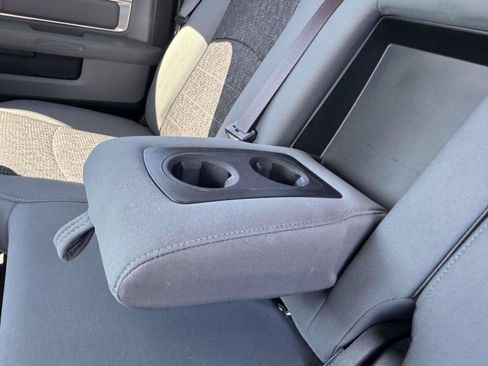 Used 2020 RAM 1500 Warlock AWD/4WD image 32