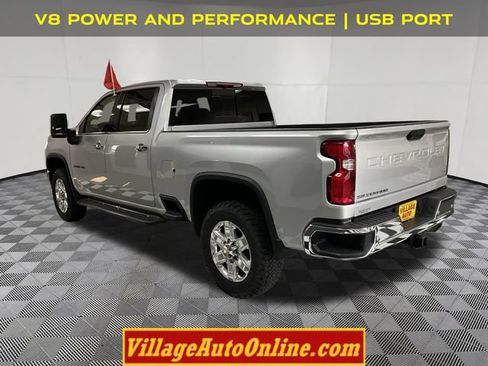 Used 2021 Chevrolet Silverado 2500 LTZ w/ LTZ Plus Package AWD/4WD image 2