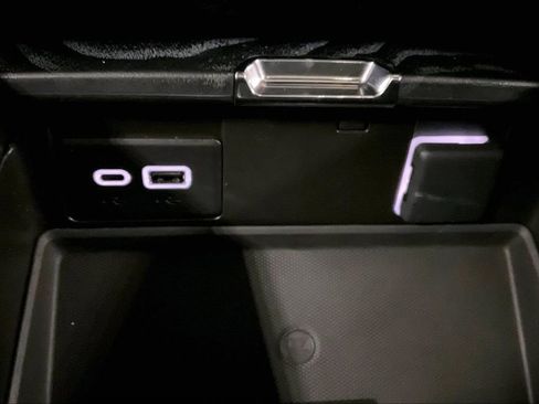 Used 2023 GMC Yukon Denali w/ LPO, Floor Liner Package AWD/4WD image 32