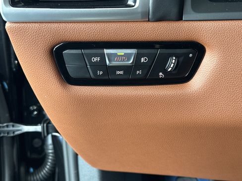 New 2026 BMW M850i xDrive w/ M Carbon Exterior Package image 10