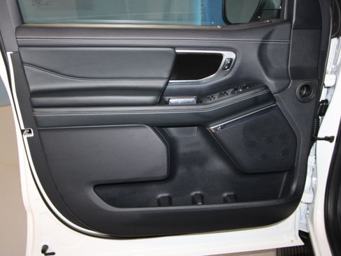 New 2026 Ford Expedition Max Platinum w/ Stealth Appearance Package AWD/4WD image 4
