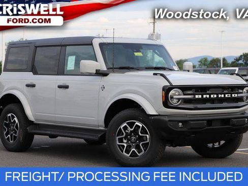 New 2026 Ford Bronco Outer Banks AWD/4WD image 1