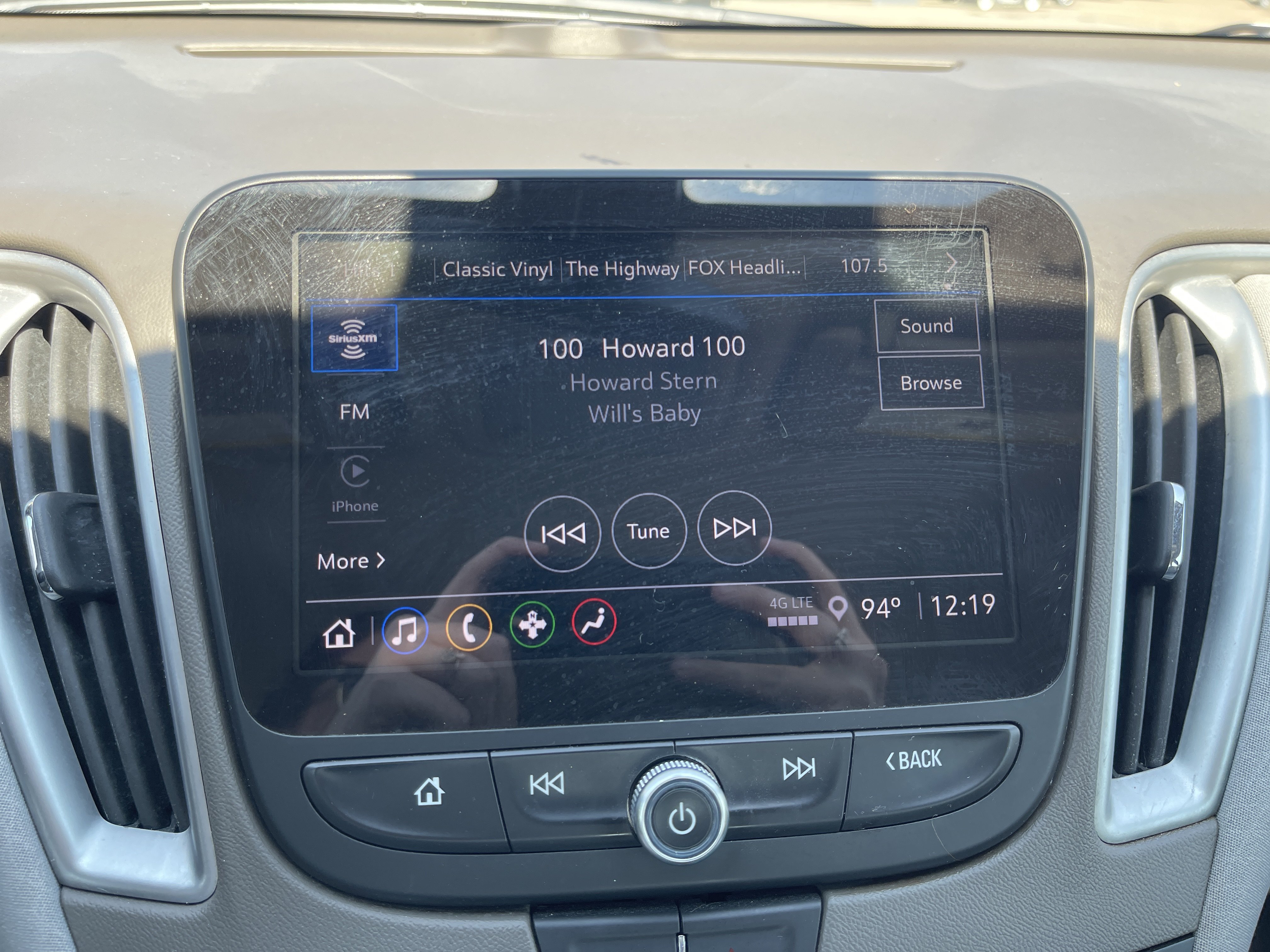 Used 2022 Chevrolet Malibu LT FWD image 29