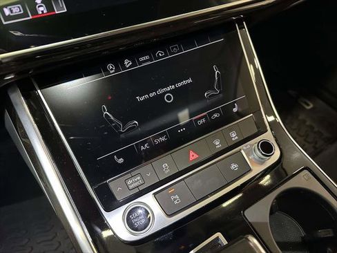 Used 2023 Audi Q7 3.0T Premium w/ Convenience Package image 28