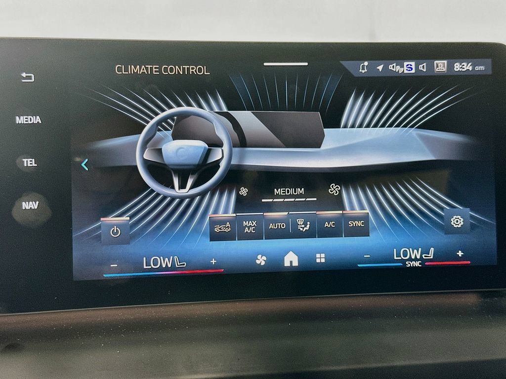 Used 2025 BMW 228i xDrive AWD/4WD image 29