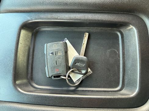 Used 2014 Chevrolet Silverado 1500 LT w/ LT Convenience Package AWD/4WD image 27
