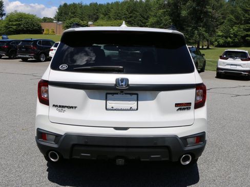Used 2023 Honda Passport TrailSport image 4