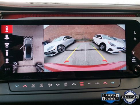 Used 2024 Dodge Charger R/T w/ Plus Group image 26