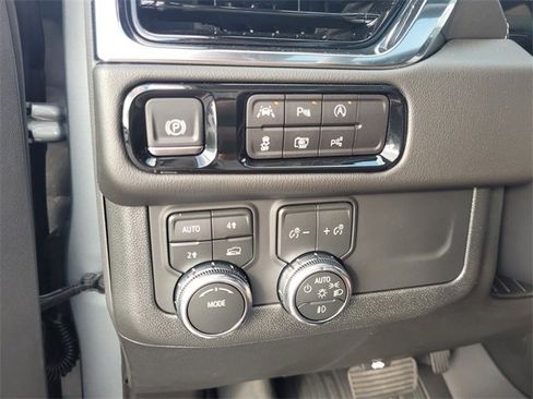 New 2026 GMC Yukon XL Denali image 23