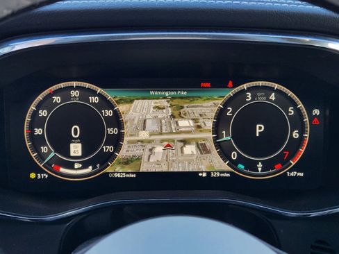 Certified 2024 Jaguar F-PACE R-Dynamic S image 18