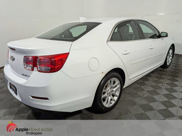 Used 2015 Chevrolet Malibu LT w/ Power Convenience Package FWD image 6