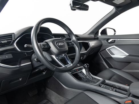 Used 2020 Audi Q3 2.0T Premium Plus w/ Premium Plus Package image 14