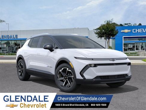 New 2026 Chevrolet Equinox EV LT image 7