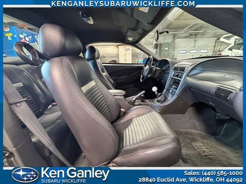 Used 2004 Ford Mustang Mach 1 RWD image 27