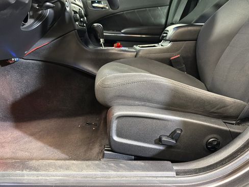 Used 2014 Dodge Charger R/T RWD image 19