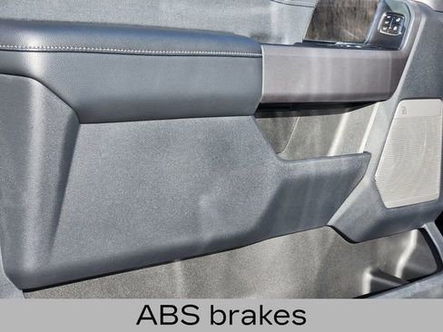 New 2026 Ford F250 Lariat w/ Black Appearance Package image 11