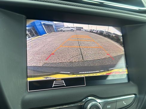 Used 2023 Chevrolet TrailBlazer LS image 33