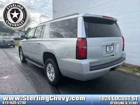 Used 2019 Chevrolet Suburban LT AWD/4WD image 3