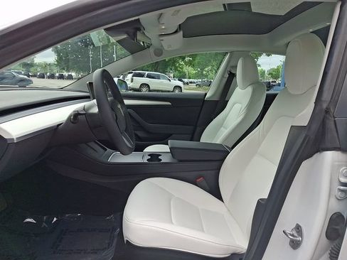 Used 2023 Tesla Model 3 Standard Range RWD image 15