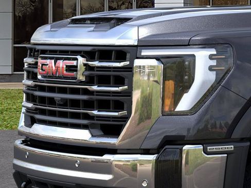 New 2026 GMC Sierra 2500 SLT w/ Texas SLT Premium Package AWD/4WD image 37