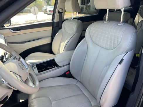 Used 2024 Hyundai Palisade Limited FWD image 10