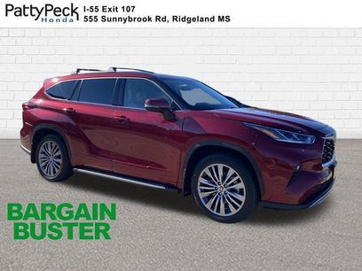 Used 2021 Toyota Highlander Platinum