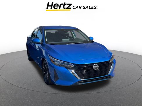 Used 2025 Nissan Sentra SV image 1