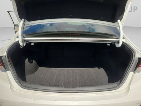 Used 2018 Hyundai Sonata SE FWD image 26