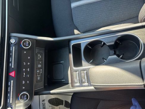 Certified 2025 Hyundai Sonata SEL FWD image 18
