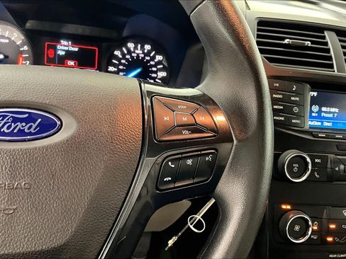 Used 2018 Ford Explorer FWD image 23