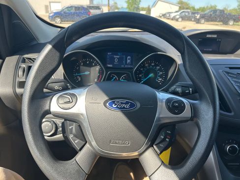 Used 2014 Ford Escape SE FWD image 13