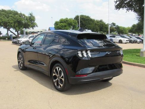 Used 2025 Ford Mustang Mach-E Select w/ Comfort Package Lite image 12