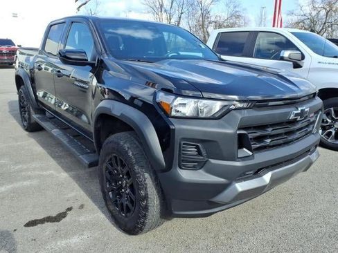 Used 2024 Chevrolet Colorado Trail Boss w/ Advanced Trailering Package image 1