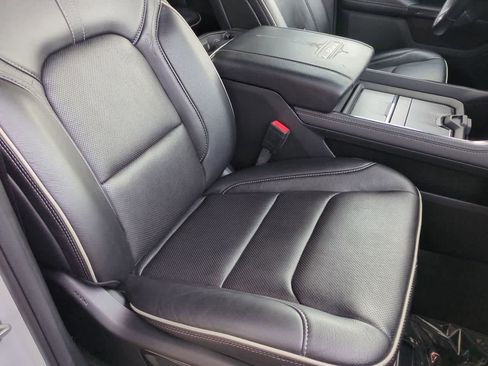 Used 2024 RAM 1500 Limited w/ Body Color Bumper Group AWD/4WD image 22