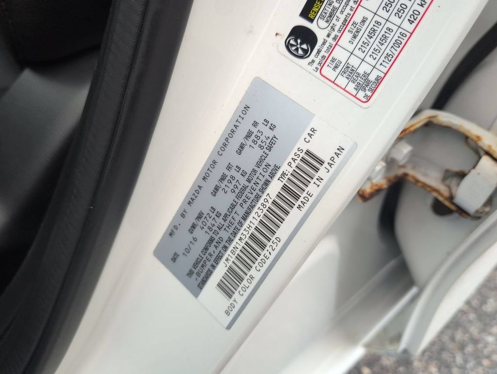 Used 2017 MAZDA MAZDA3 Grand Touring FWD image 31