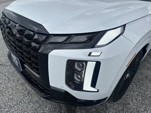 Used 2025 Hyundai Palisade Calligraphy AWD/4WD image 11