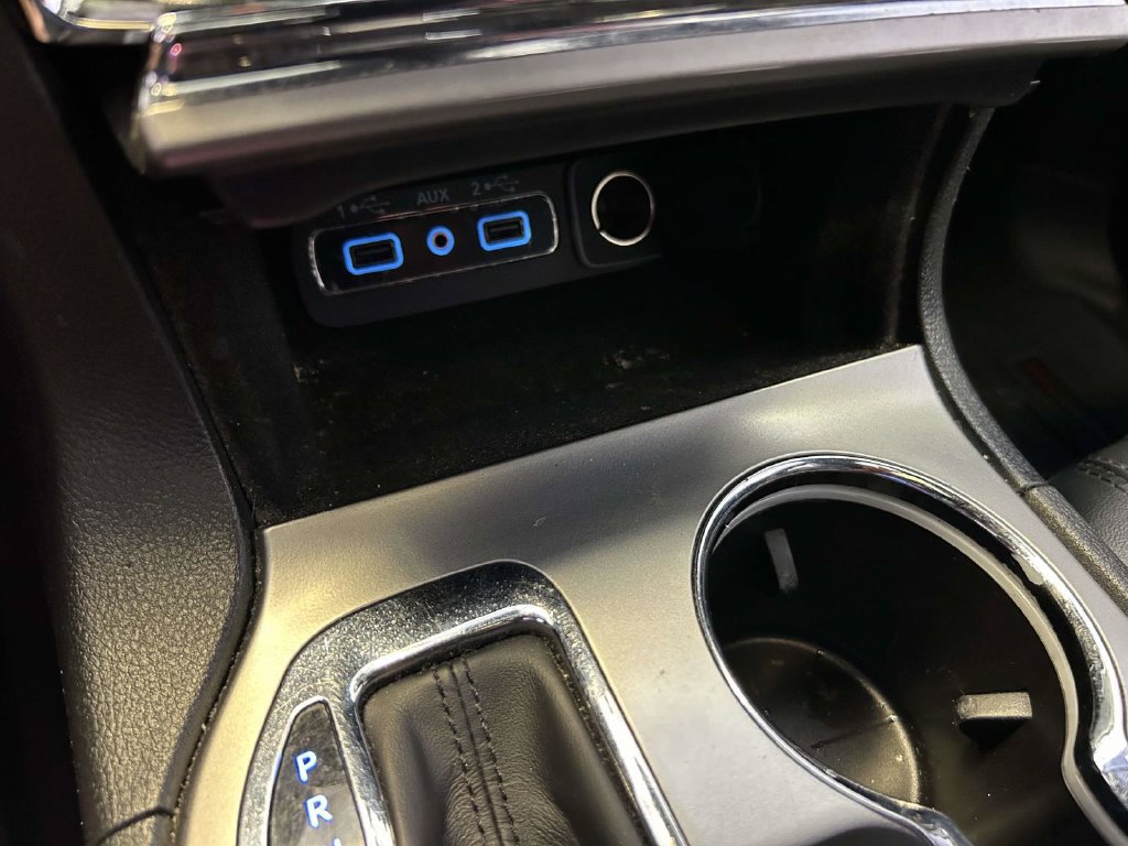 Used 2019 Jeep Grand Cherokee Altitude AWD/4WD image 22