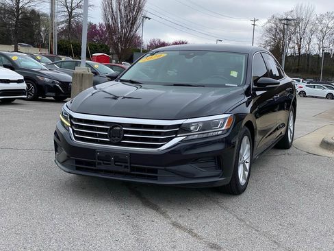 Used 2020 Volkswagen Passat 2.0T SE image 3