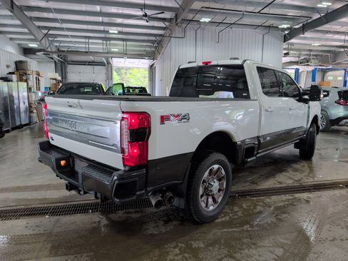 Used 2025 Ford F350 King Ranch w/ FX4 Off-Road Package AWD/4WD image 3