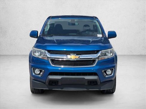 Used 2018 Chevrolet Colorado LT w/ LT Convenience Package AWD/4WD image 2