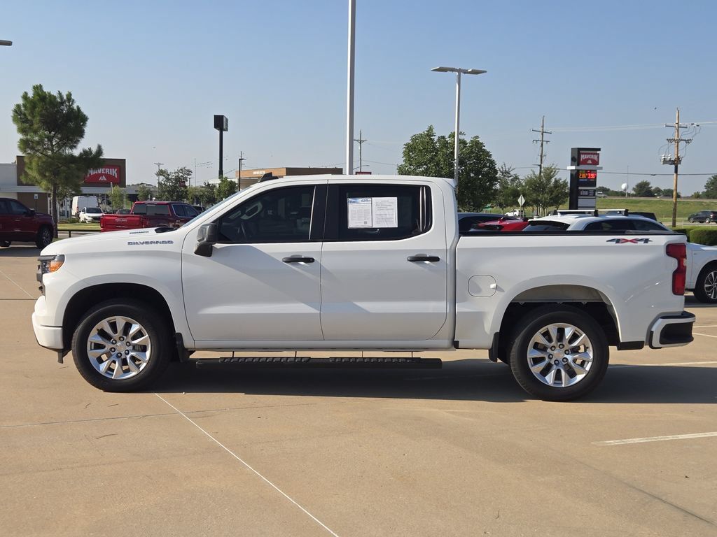 Used 2025 Chevrolet Silverado 1500 Custom AWD/4WD image 4