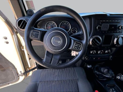 Used 2011 Jeep Wrangler Sport AWD/4WD image 6