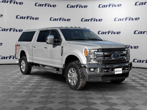 Used 2017 Ford F250 Lariat w/ Lariat Ultimate Package image 8