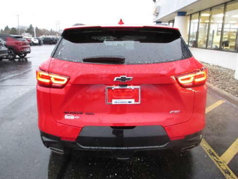 Used 2023 Chevrolet Blazer RS w/ Driver Confidence II Package image 4