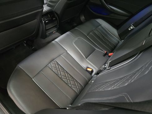 Certified 2022 BMW 540i 540i w/ Executive Package image 16