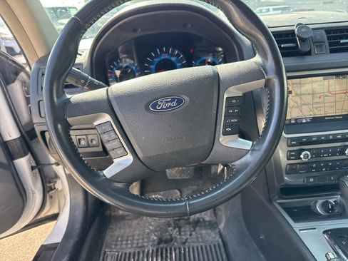 Used 2011 Ford Fusion SEL w/ 302A Rapid Spec Order Code image 19