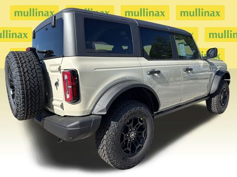 New 2026 Ford Bronco Badlands AWD/4WD image 15